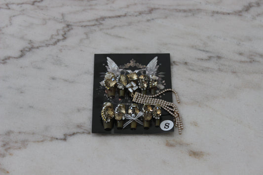 Designer Press On Nails