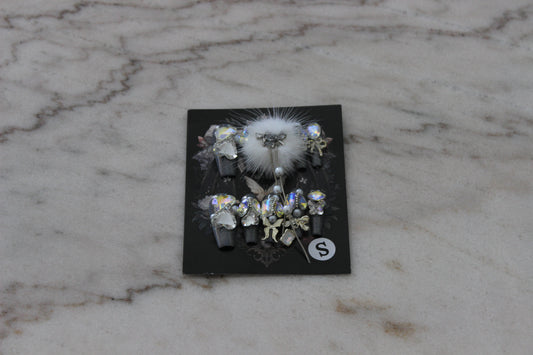 Designer Press On Nails