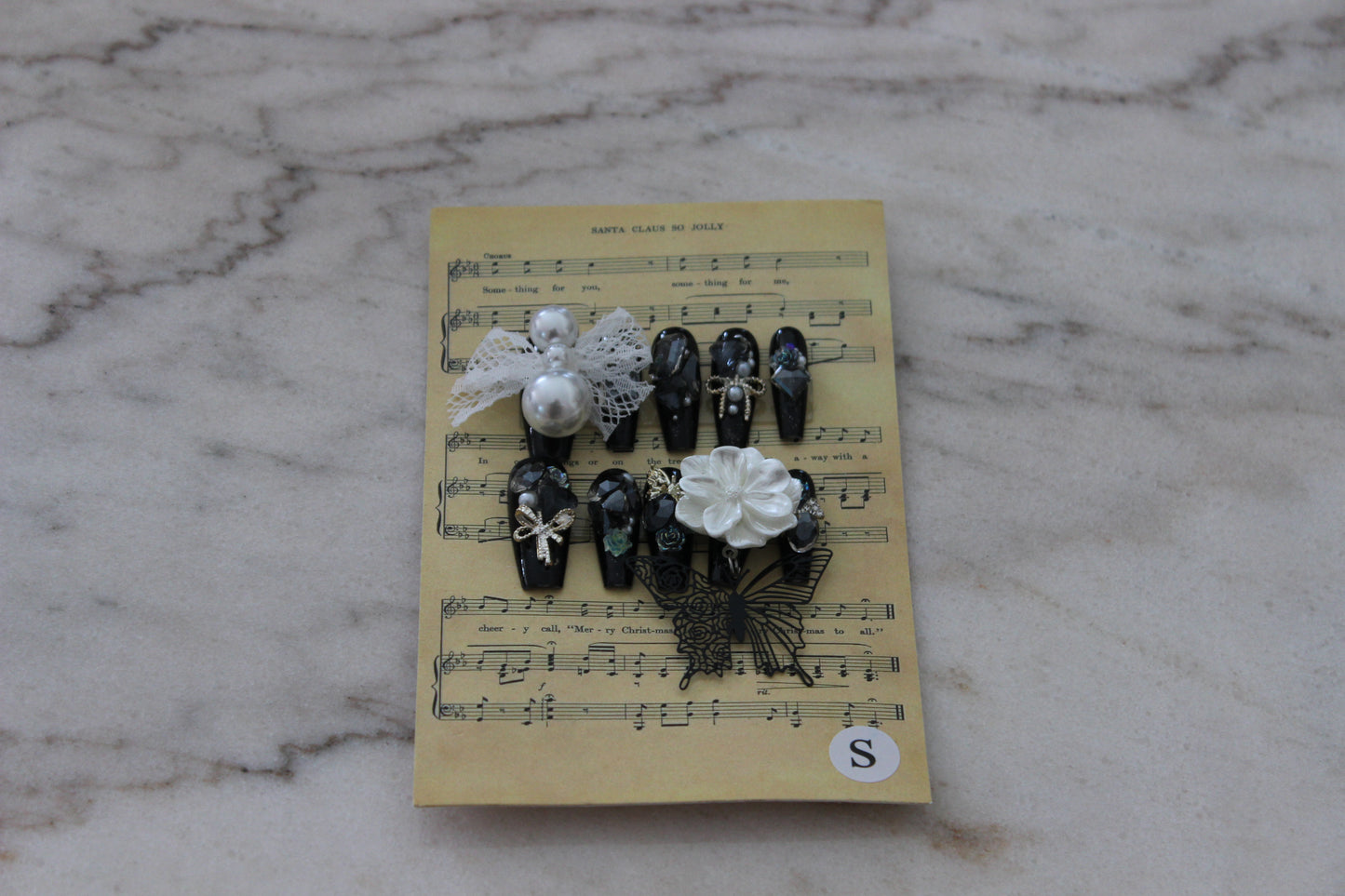 Designer Press On Nails