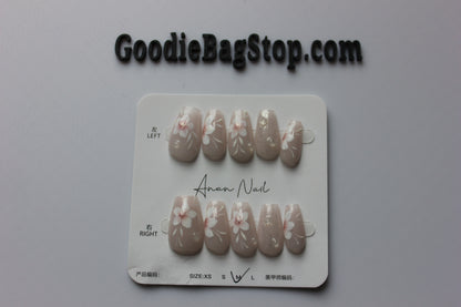 Designer Press On Nails