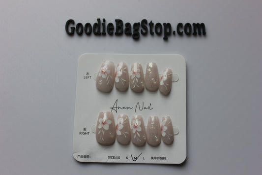 Designer Press On Nails