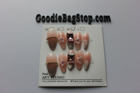 Designer Press On Nails