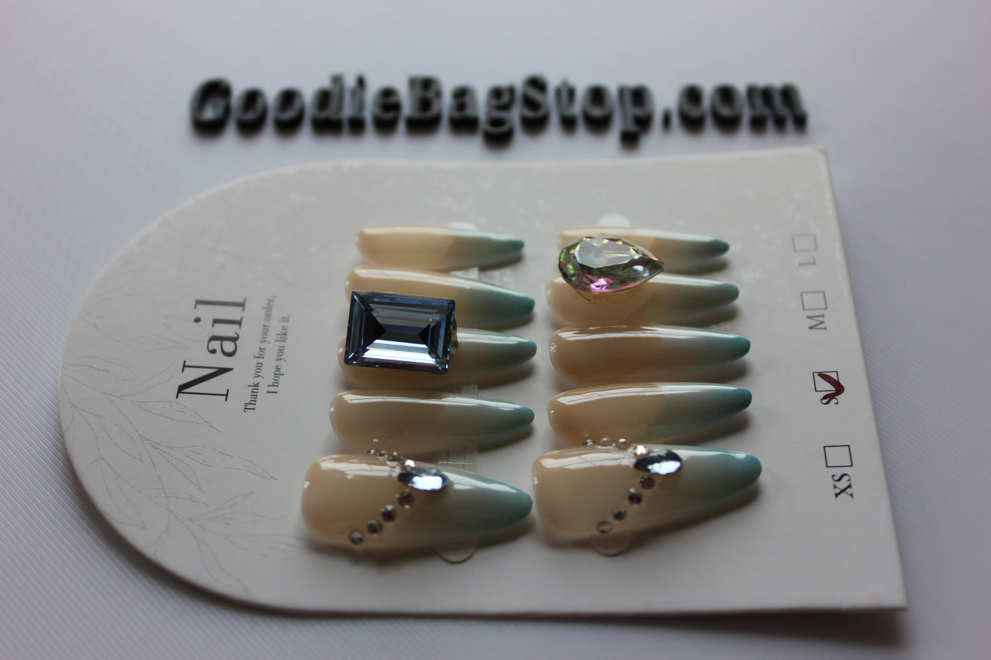 Designer Press On Nails