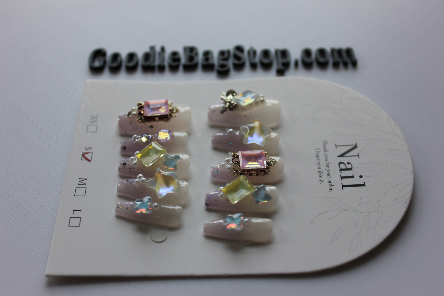 Designer Press On Nails