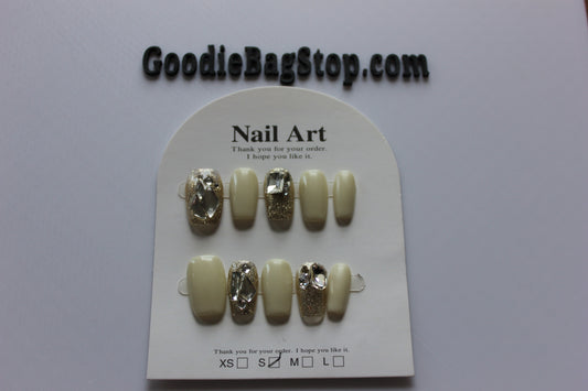 Designer Press On Nails