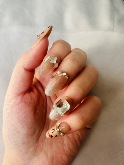 Designer Press On Nails