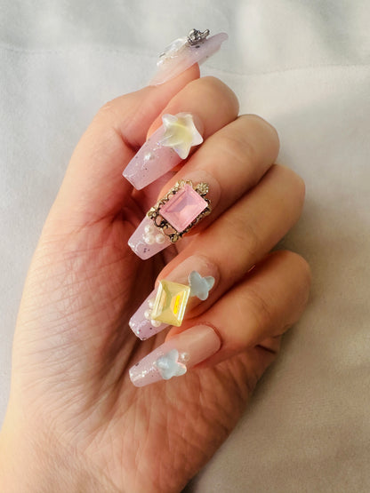 Designer Press On Nails