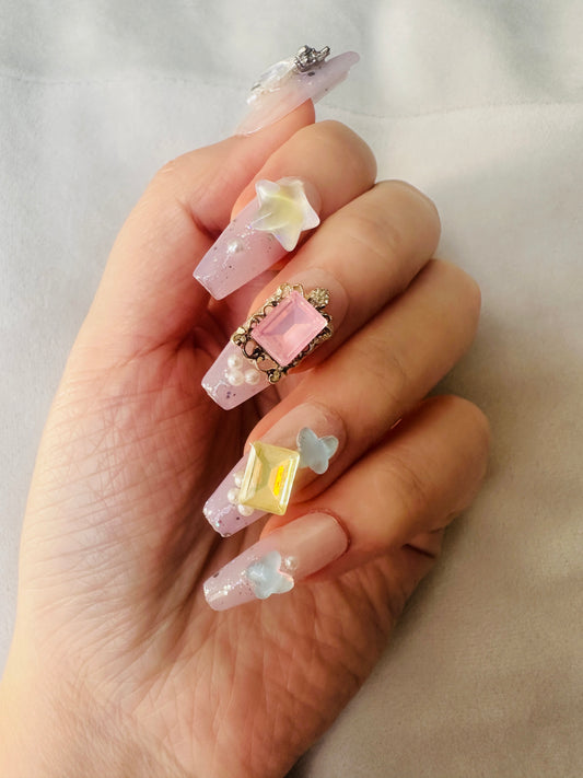 Designer Press On Nails